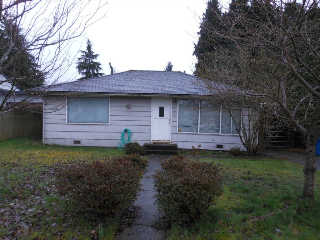 Property Photo:  638 North St  WA 98272 