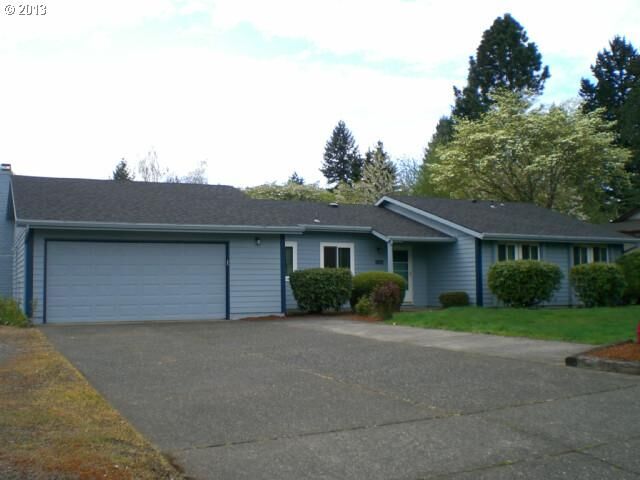 Property Photo:  1102 SE 103rd Ave  WA 98664 