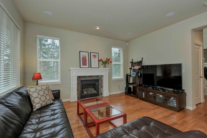 Property Photo:  11046  183rd Place NE  WA 98052 
