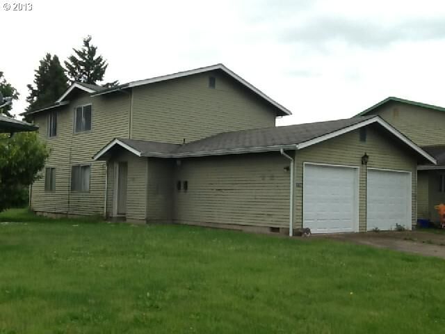 Property Photo: 2175 2nd St OR 97477