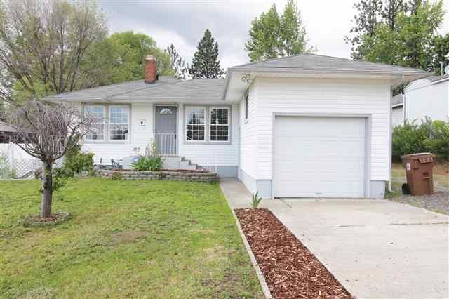 Property Photo: 3322 W Queen Pl WA 99205
