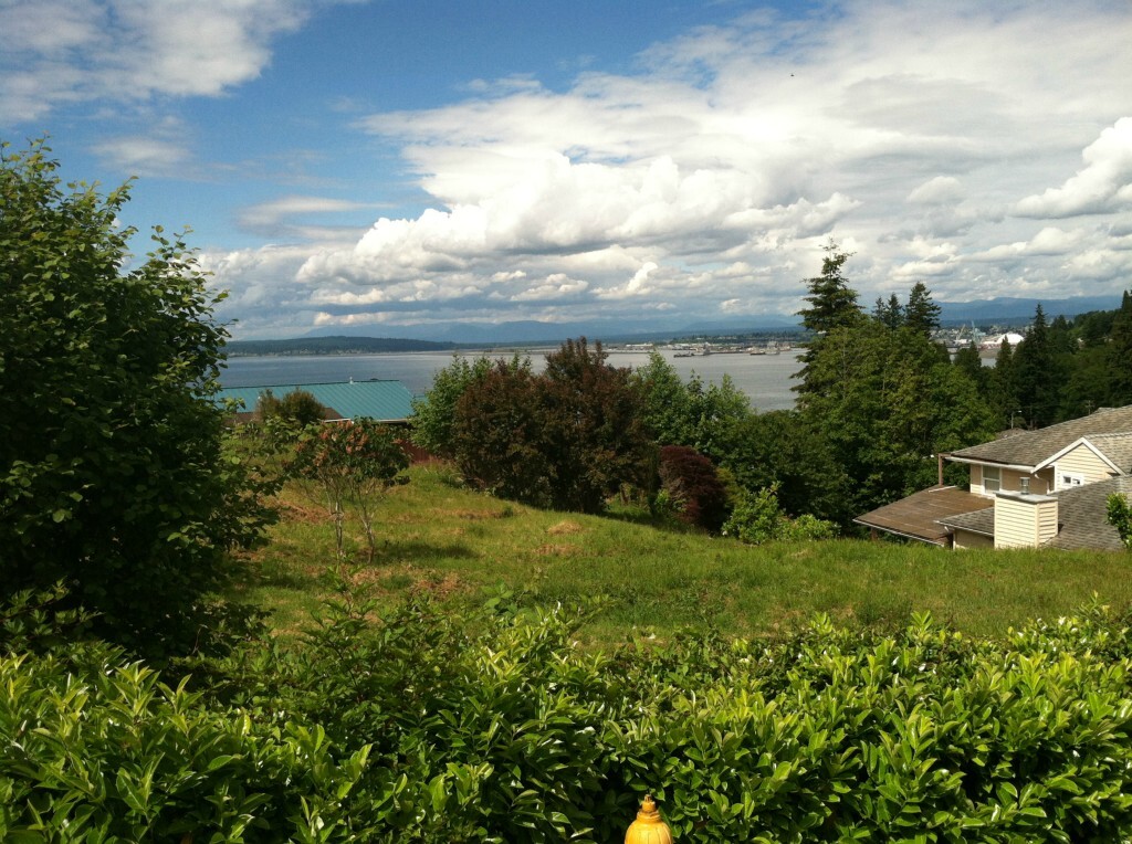 Property Photo: 4715 Darlington Lane WA 98203
