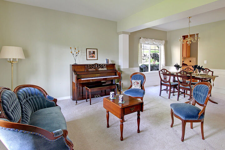 Property Photo: 1401 195th Place SW WA 98036