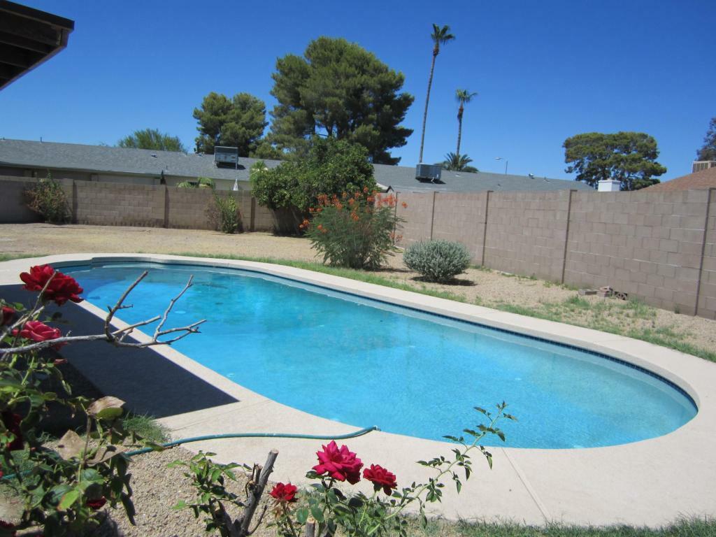 Property Photo: 12421 N 44th Drive AZ 85304