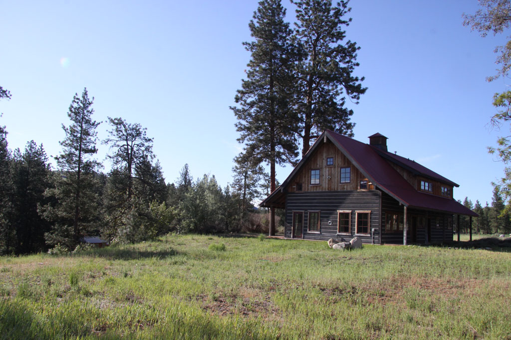 Property Photo:  96 Chewuch Rd W  WA 98862 