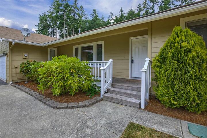 Property Photo:  3315 3317 8th St NW  WA 98335 