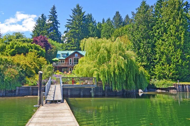 14874 Sivertson Rd NE  Bainbridge Island WA 98110 photo