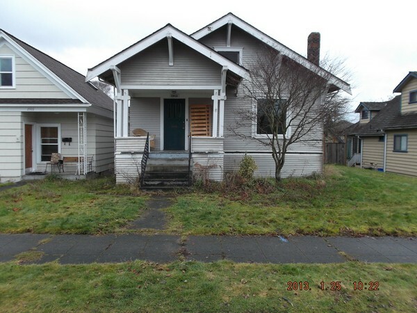 Property Photo:  1913 Rockefeller Ave  WA 98201 