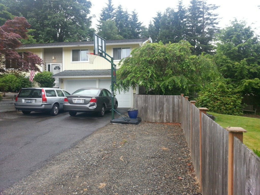 Property Photo: 1508 5th St WA 98033