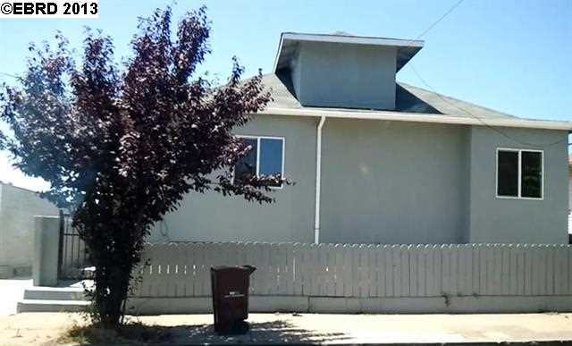 2617 Grande Vista Ave  Oakland CA 94601-1317 photo