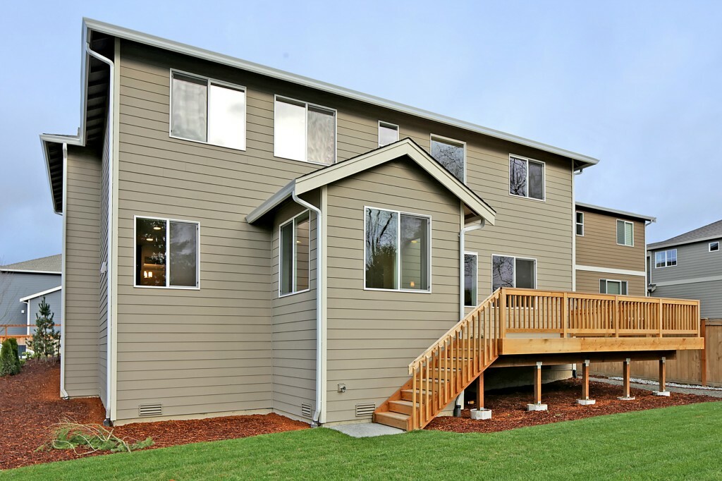 Property Photo:  6323 SE 2nd  WA 98059 