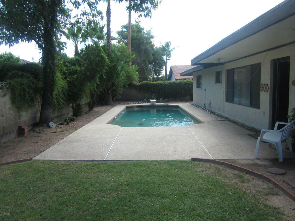Property Photo:  2262 E Jacaranda Street  AZ 85213 