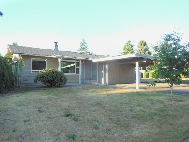 Property Photo:  1613 37th Wy SE  WA 98002 