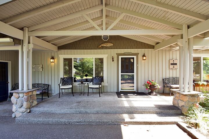 Property Photo:  5133 View Rd  WA 98260 