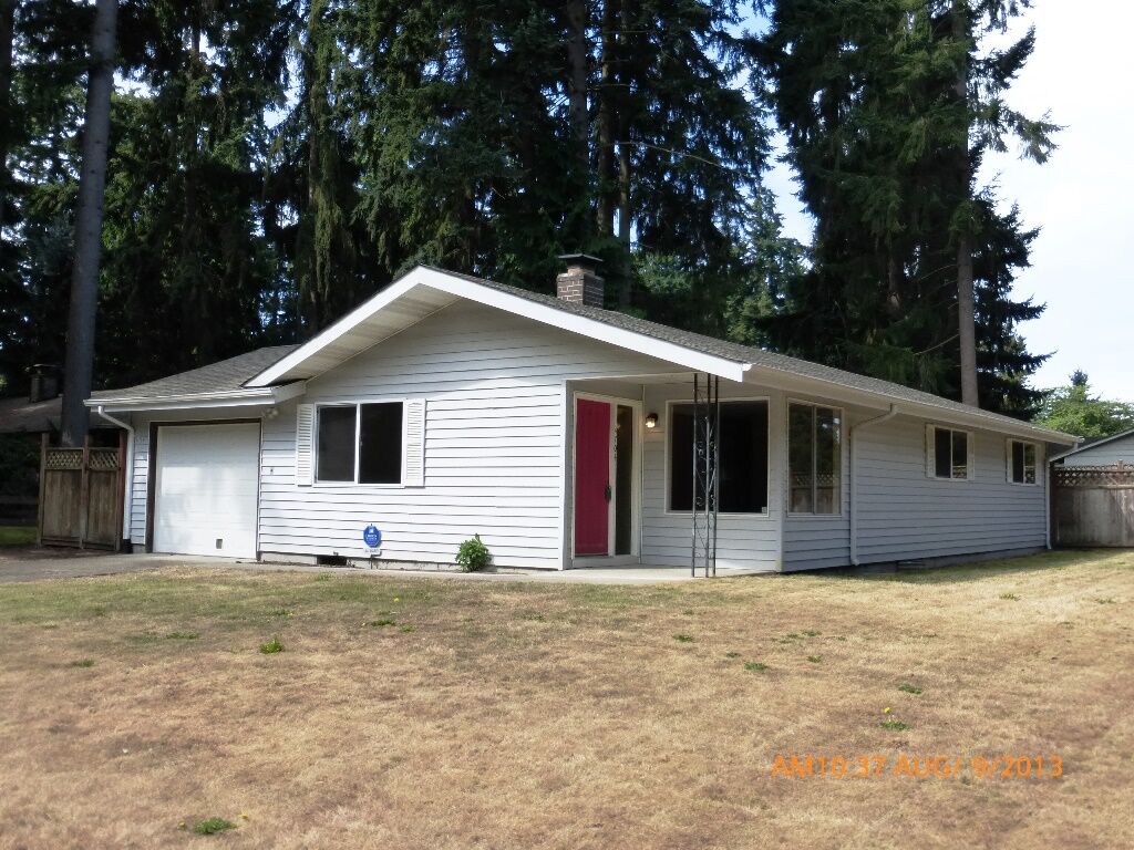 Property Photo:  14704 105th Av Ct E  WA 98374 
