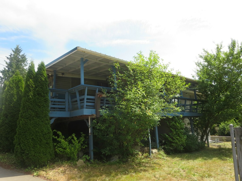 Property Photo:  32128 51st Ave S  WA 98001 