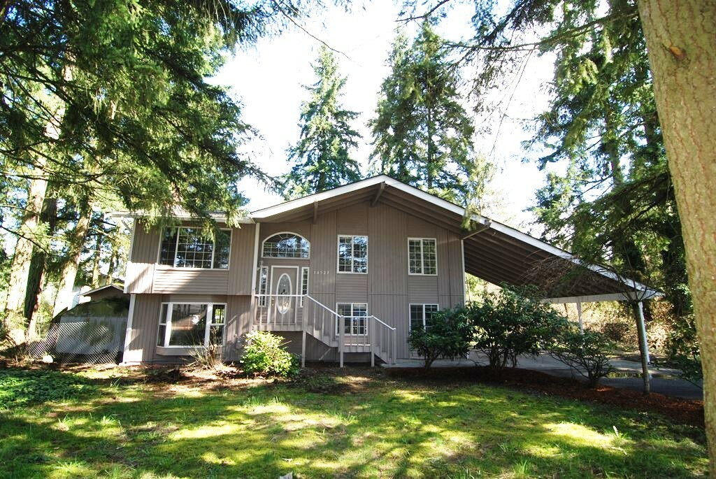 Property Photo:  14523 122nd Ave E  WA 98374 