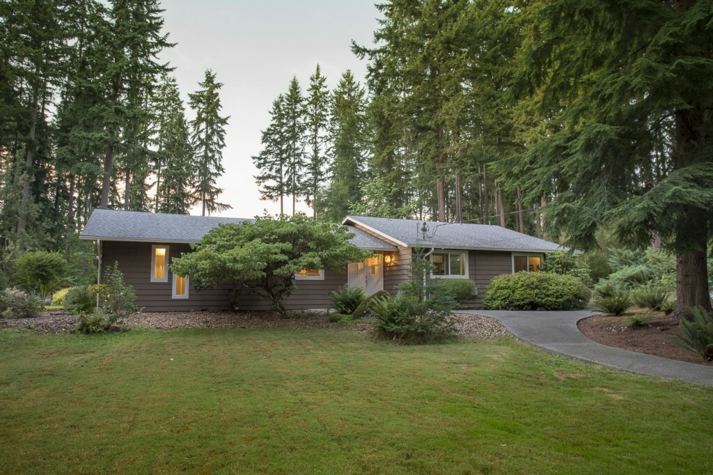 Property Photo:  22631 95th Ave SE  WA 98077 