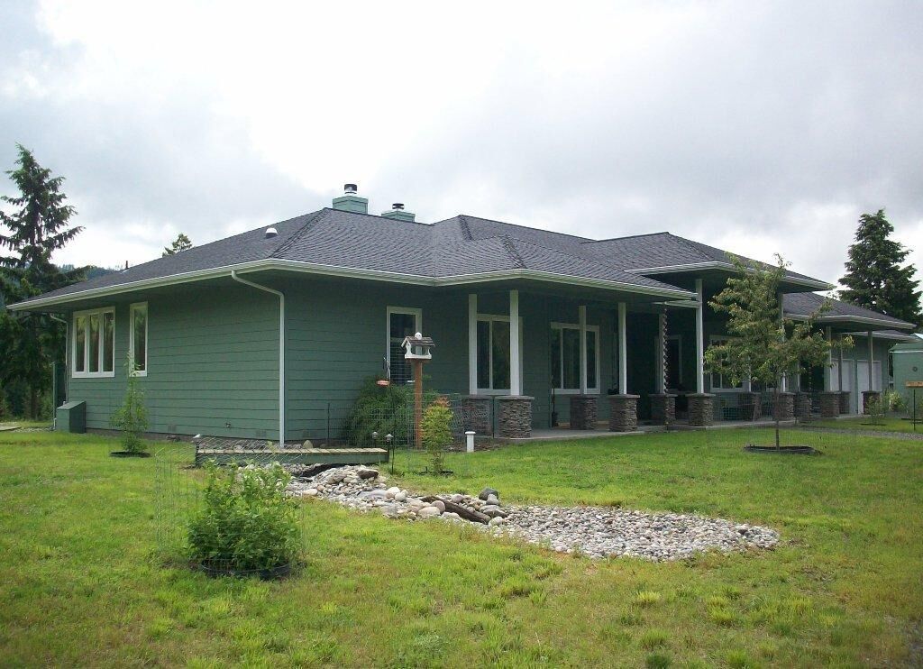 Property Photo:  2261 Scott Rd  WA 99167 