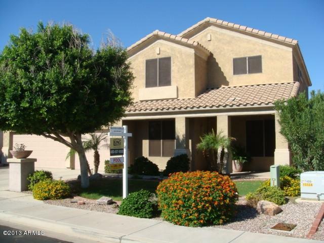 Property Photo:  1726 S Valle Verde --  AZ 85209 