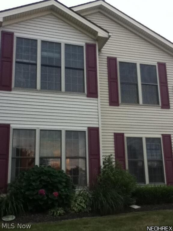 Property Photo: 6000 Lake Road W 211A OH 44004