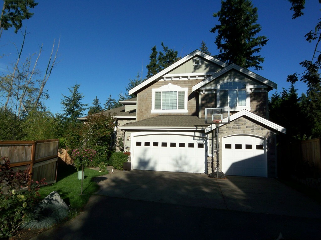 Property Photo:  17927 33rd Place W  WA 98036 