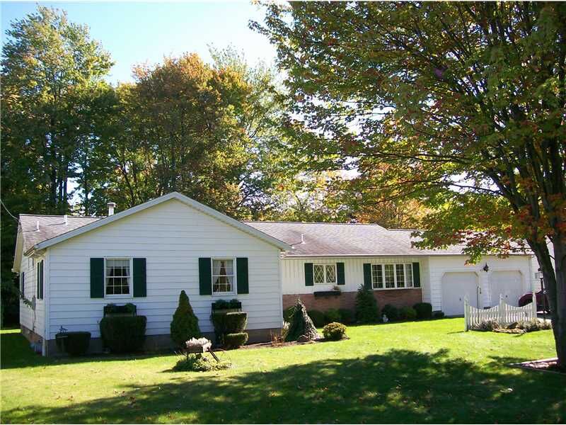 Property Photo: 4017 Sierra Drive PA 16506