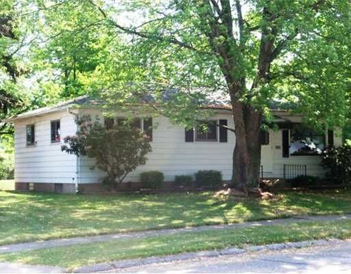 Property Photo: 2019 S Manor Drive PA 16505