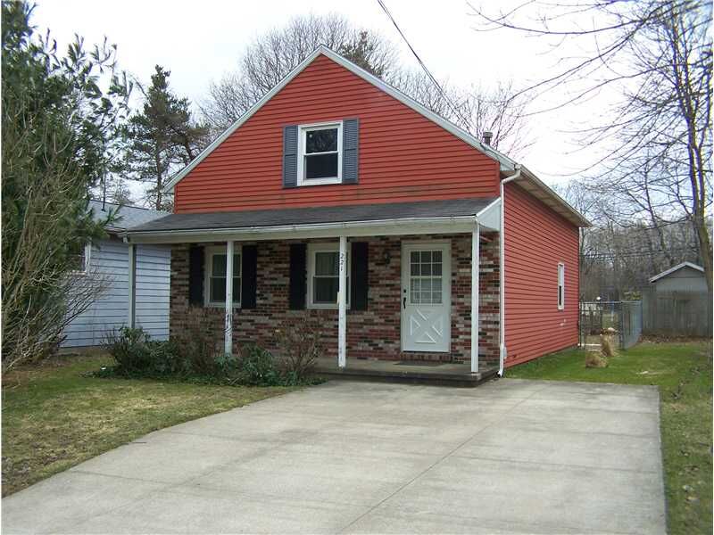 Property Photo: 221 Pine Street PA 16412