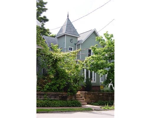 Property Photo:  430 N Maple Ave  PA 15601 