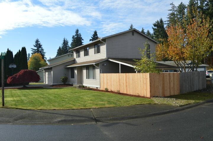 Property Photo: 32405 112th Place SE WA 98092