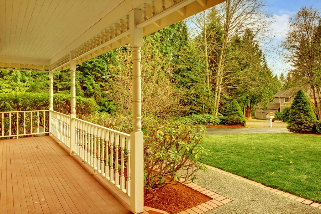 Property Photo: 18216 146 Wy NE WA 98072