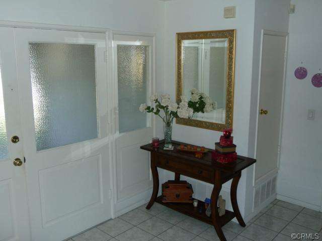 Property Photo: 1417 W River Lane CA 92706