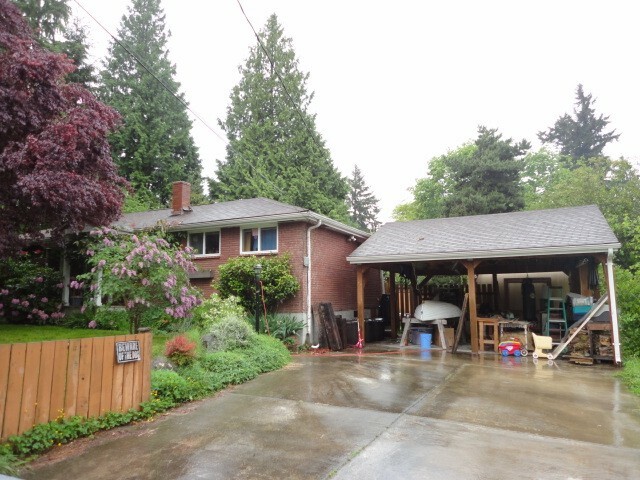 Property Photo: 4026 S 173rd WA 98188