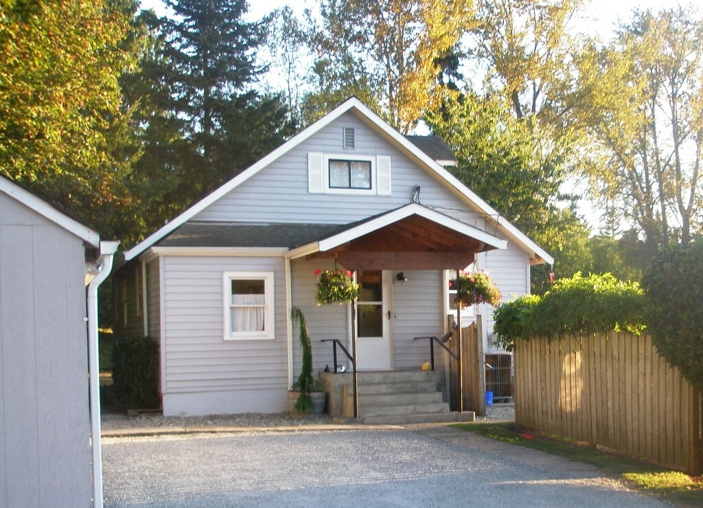 Property Photo:  21023 Hermway Heights Dr  WA 98274 