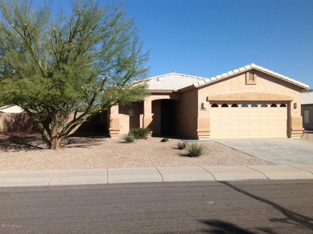 Property Photo:  424 E Shawnee Road  AZ 85143 