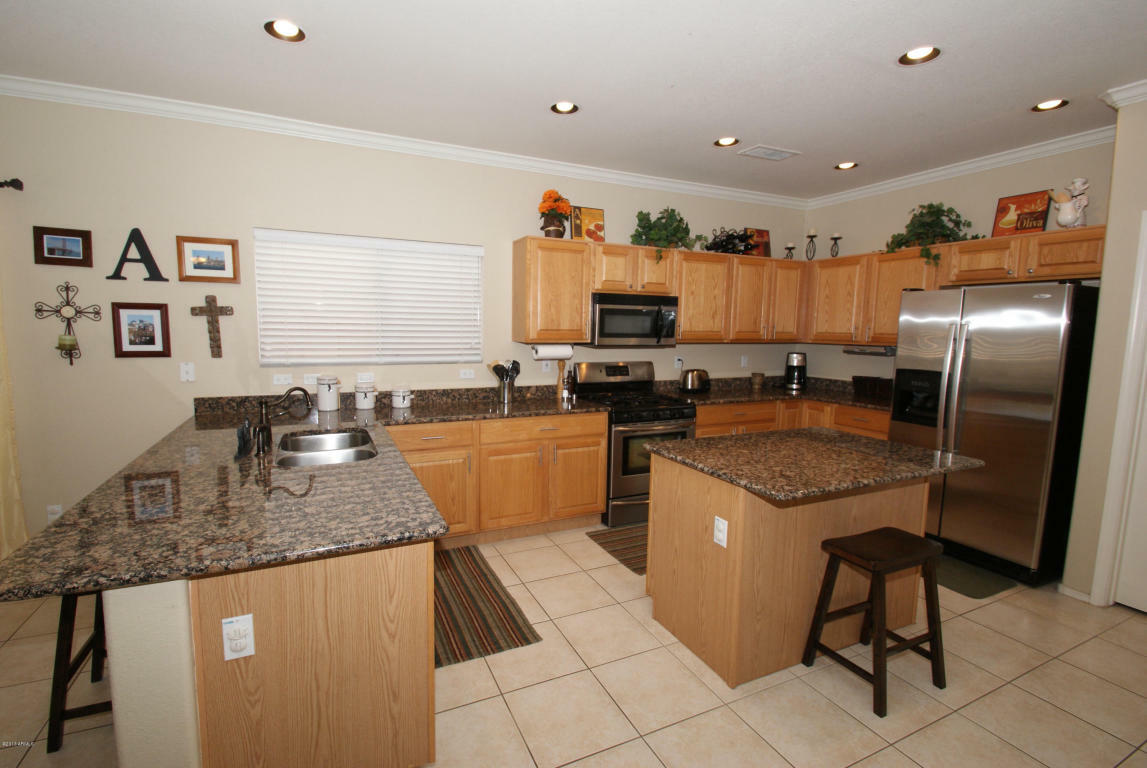 Property Photo:  1452 S Apache Drive  AZ 85286 