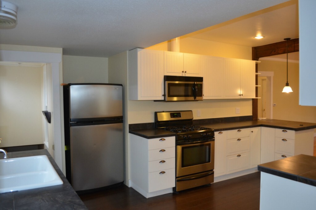 Property Photo: 3948 S Eddy St WA 98118