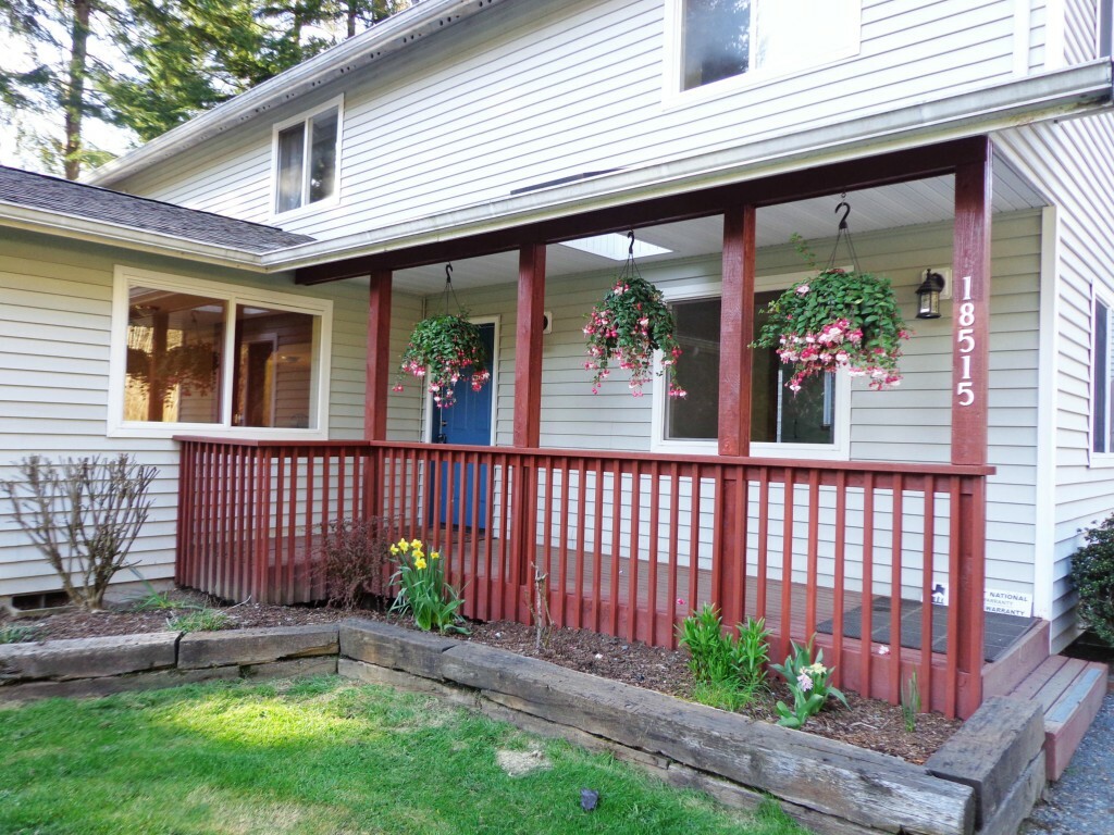 Property Photo: 18515 43rd St NE WA 98290