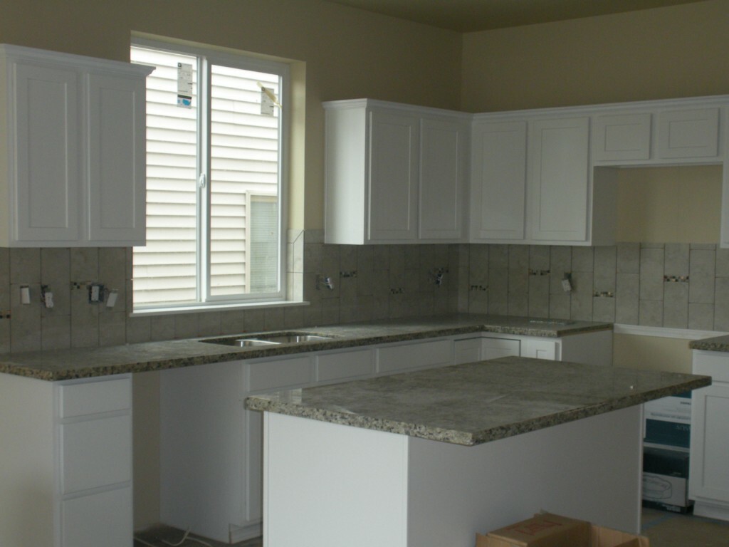 Property Photo: 7724 161st St Ct E WA 98375