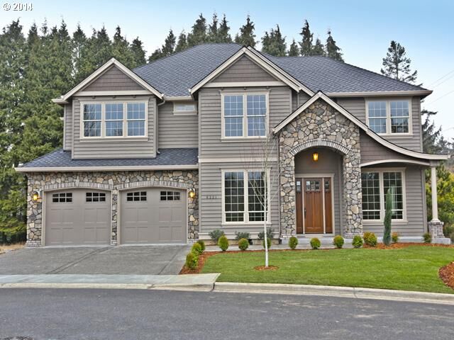 Property Photo:  8221 NW Cresap Ln  OR 97229 