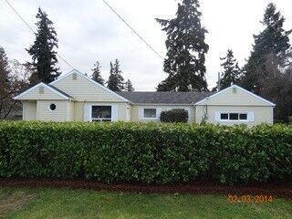 Property Photo:  1718 102nd St S  WA 98444 