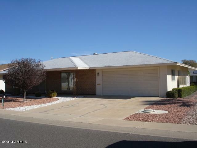 Property Photo: 10827 W Saratoga Circle AZ 85351