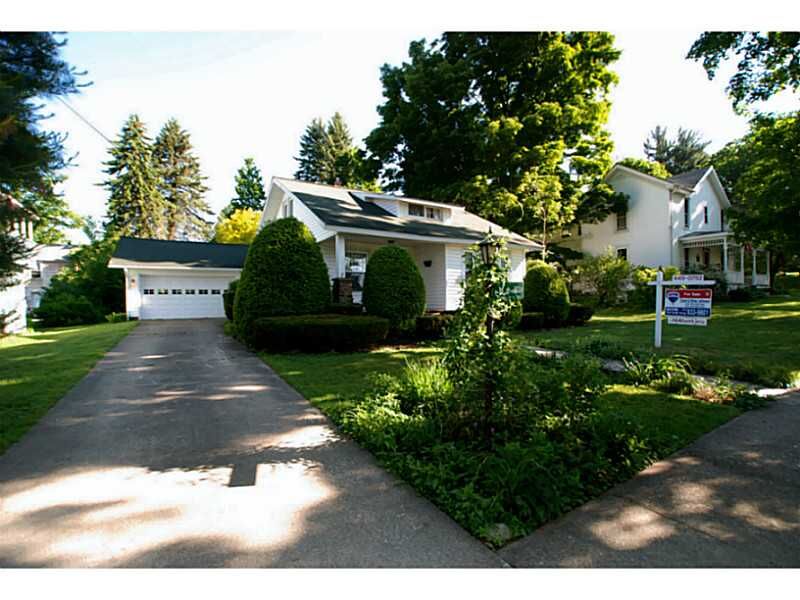 Property Photo: 144 E 5th PA 16441