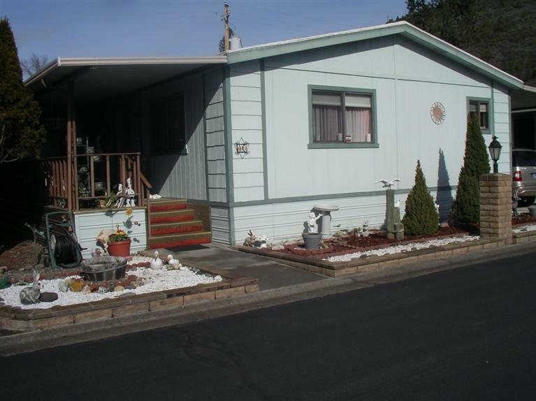 Property Photo:  20055 Highway 62 40  OR 97539 