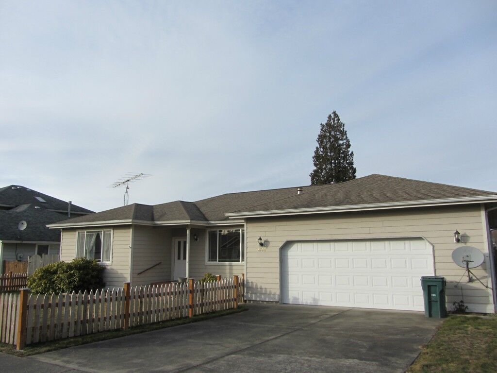 Property Photo: 4746 Bayshore Drive WA 98230