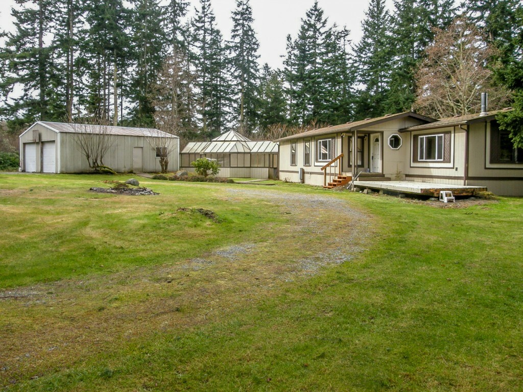 Property Photo:  1108 Race Rd.  WA 98239 