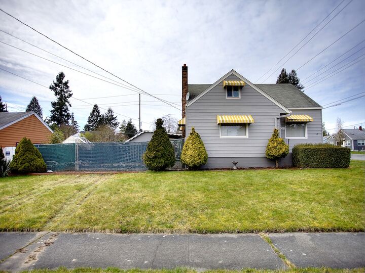 Property Photo: 3502 S Alaska WA 98418