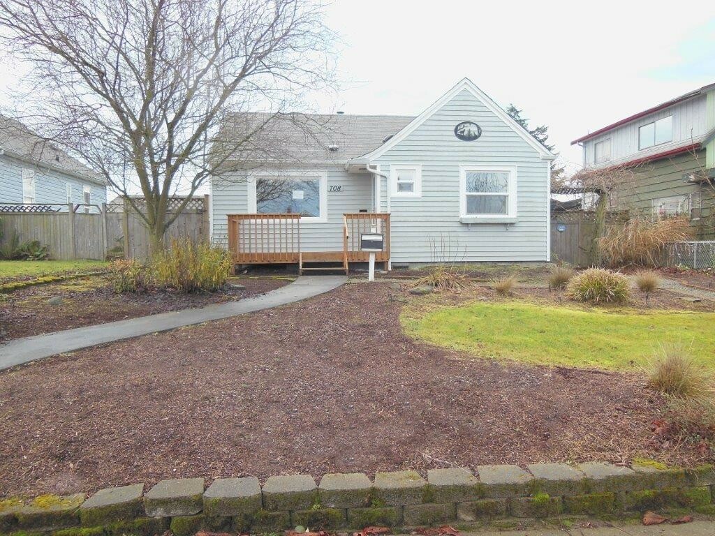 Property Photo:  708 S 52nd Street  WA 98408 