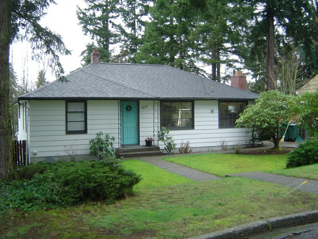 Property Photo: 14317 22nd Avenue NE WA 98125